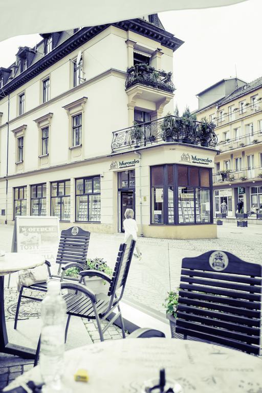 Apartament Widok Cieplice Lägenhet Jelenia Góra Rum bild